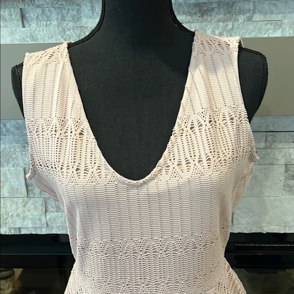 BCBGMaxAzria beige Lace Slipon Dress size medium - Picture 2 of 14